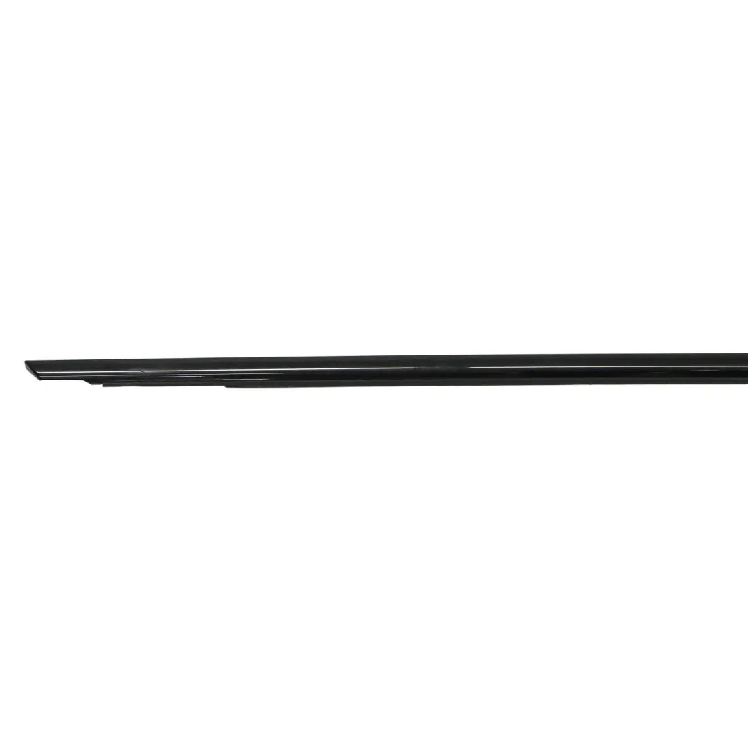 Audi A4 B9 Porta Anteriore Esterna Modanatura Guarnizione Destra - SKU 8W0853284E-1 - Numero di parte 8W0853284E