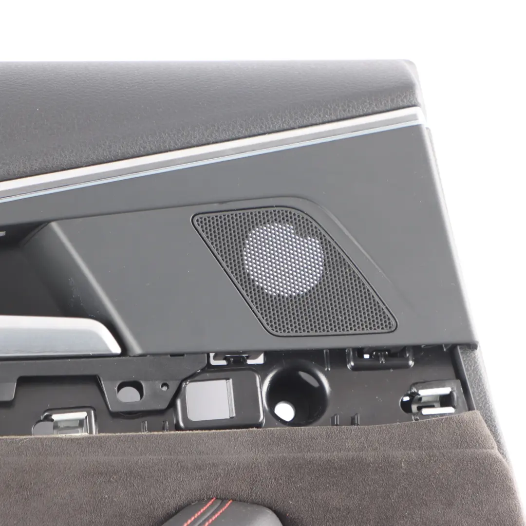 Pannello Porta Anteriore Interno Copertura Montaggio per Audi A4 B9 con numero di parte 8W0867303D Audi A4 B9 Pannello Porta Anteriore Interno Copertura Montaggio - SKU 8W0867303D - Numero di parte 8W0867303D