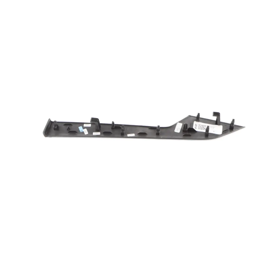 Modanatura Decorativa Pannello Porta Posteriore Sinistra per Audi A4 B9 con numero di parte 8W0867419 Audi A4 B9 Modanatura Decorativa Pannello Porta Posteriore Sinistra - SKU 8W0867419 - Numero di parte 8W0867419