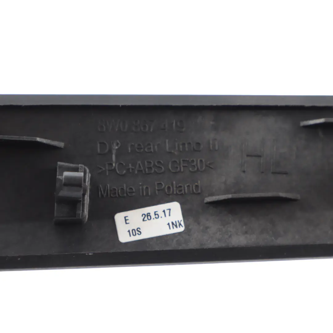 Modanatura Decorativa Pannello Porta Posteriore Sinistra per Audi A4 B9 con numero di parte 8W0867419 Audi A4 B9 Modanatura Decorativa Pannello Porta Posteriore Sinistra - SKU 8W0867419 - Numero di parte 8W0867419