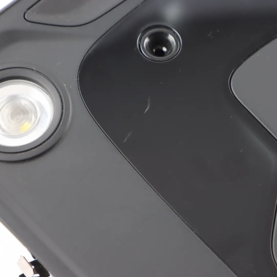 Interior Panel Techo Negro Luz De Lectura Trasera para Audi S4 B9 con número de pieza 8W0947135BQ Audi S4 B9 Interior Panel Techo Negro Luz De Lectura Trasera - SKU 8W0947135BQ - Número de pieza 8W0947135BQ