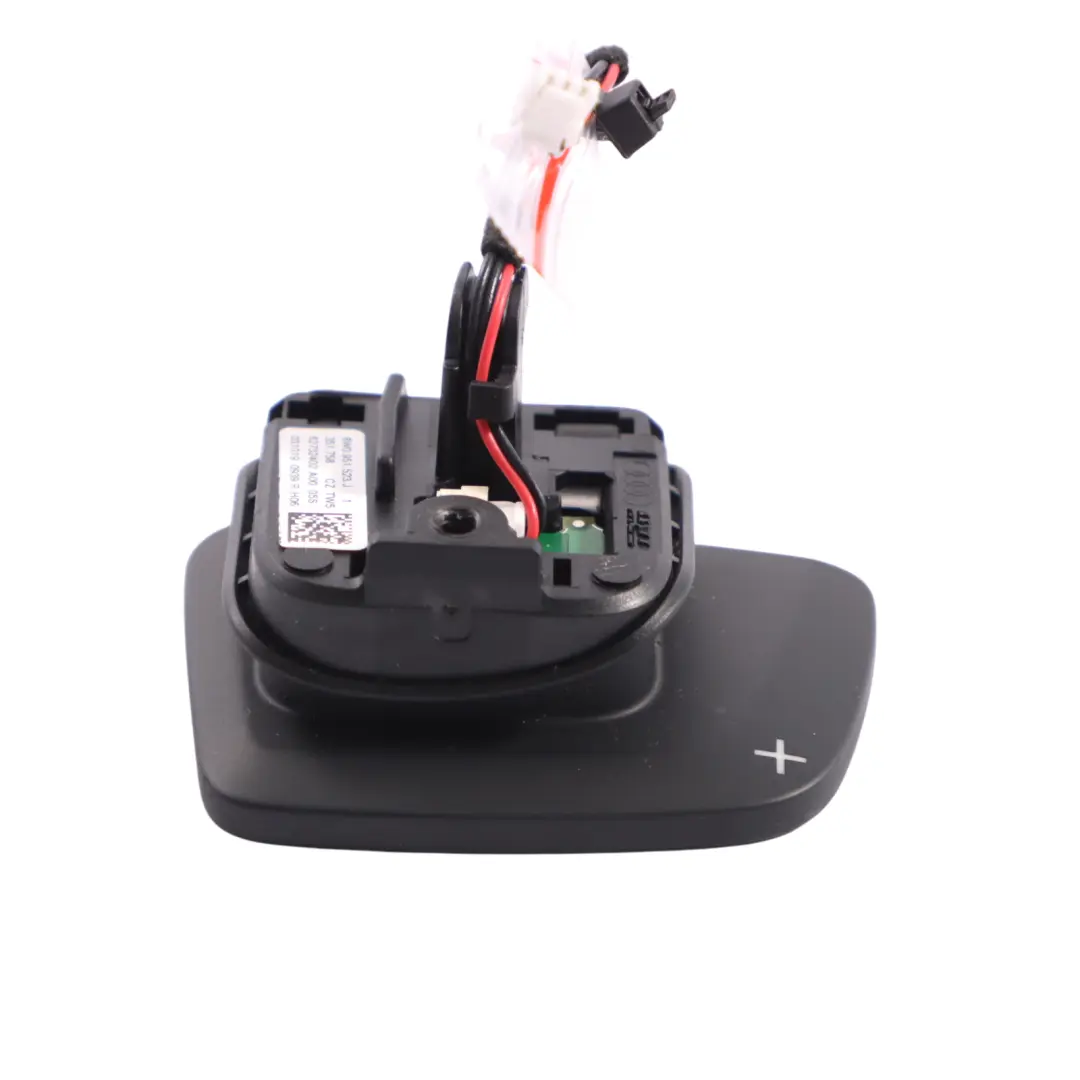  Palettes Changement Vitesse Volant Droites Audi A4 B9 A5 F5 A3 8V - SKU 8W0951523J-2 - Numéro de pièce 8W0951523J