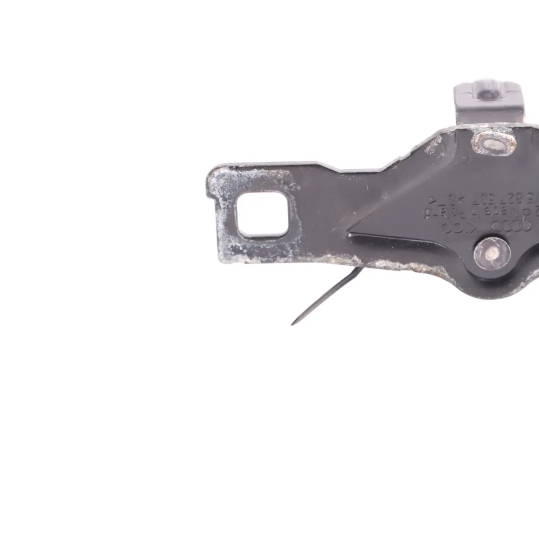 Rygiel Zameka Klapy Bagażnika Tył do Audi A4 S4 B9 o numerze 8W5827507 Audi A4 S4 B9 Rygiel Zameka Klapy Bagażnika Tył - SKU 8W5827507 - Numer Części 8W5827507