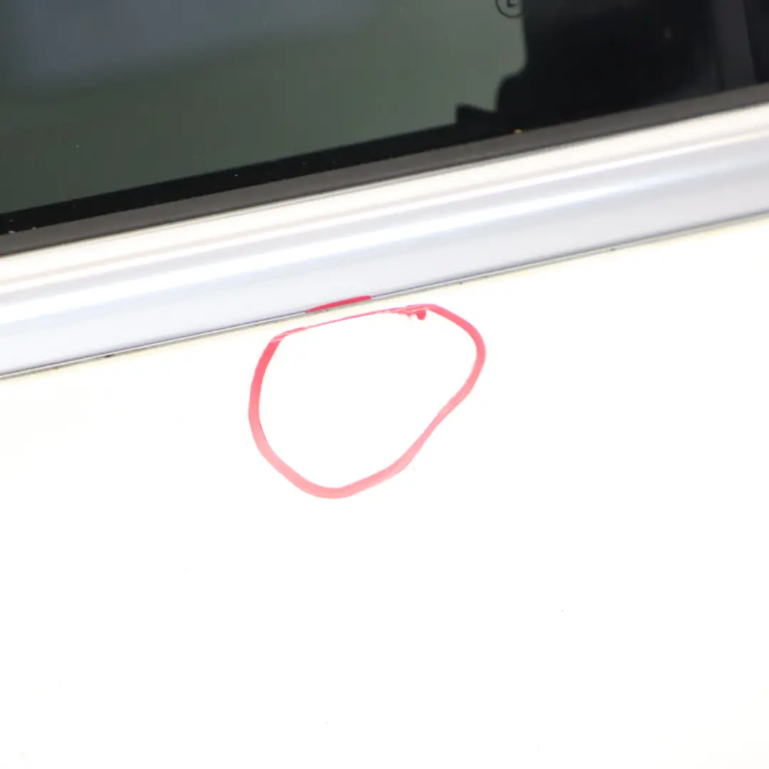 Arrière Droite Ibis White Blanc - Y9C pour Audi A4 B9 Saloon Porte à propos du numéro de pièce 8W5833052C Audi A4 B9 Saloon Porte Arrière Droite Ibis White Blanc - Y9C - SKU 8W5833052C-IWH - Numéro de pièce 8W5833052C