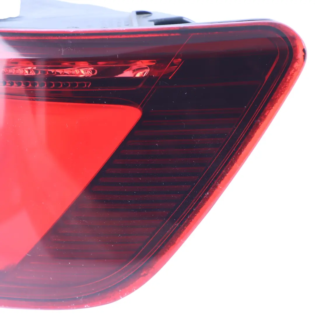 Tail Light Lamp Side Panel Rear Right O/S Taillight to Audi A4 B9 with Part number 8W5945092G Audi A4 B9 Tail Light Lamp Side Panel Rear Right O/S Taillight - SKU 8W5945092G - Part number 8W5945092G