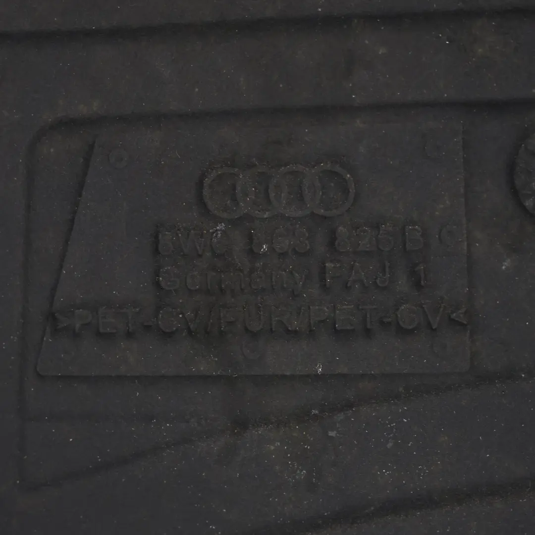 Capó Panel Aislante Cubierta para Audi A5 F5 con número de pieza 8W6863825 Audi A5 F5 Capó Panel Aislante Cubierta - SKU 8W6863825 - Número de pieza 8W6863825