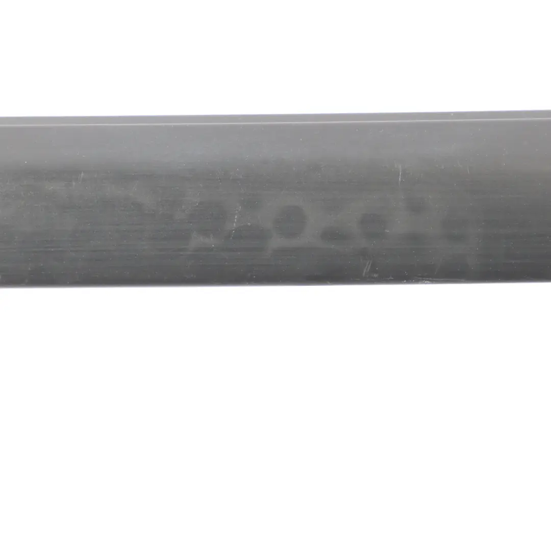 Riel Barra Techo Negro Izquierdo Derecho para Audi A4 B9 con número de pieza 8W9860022E Audi A4 B9 Riel Barra Techo Negro Izquierdo Derecho - SKU 8W9860022E-1 - Número de pieza 8W9860022E
