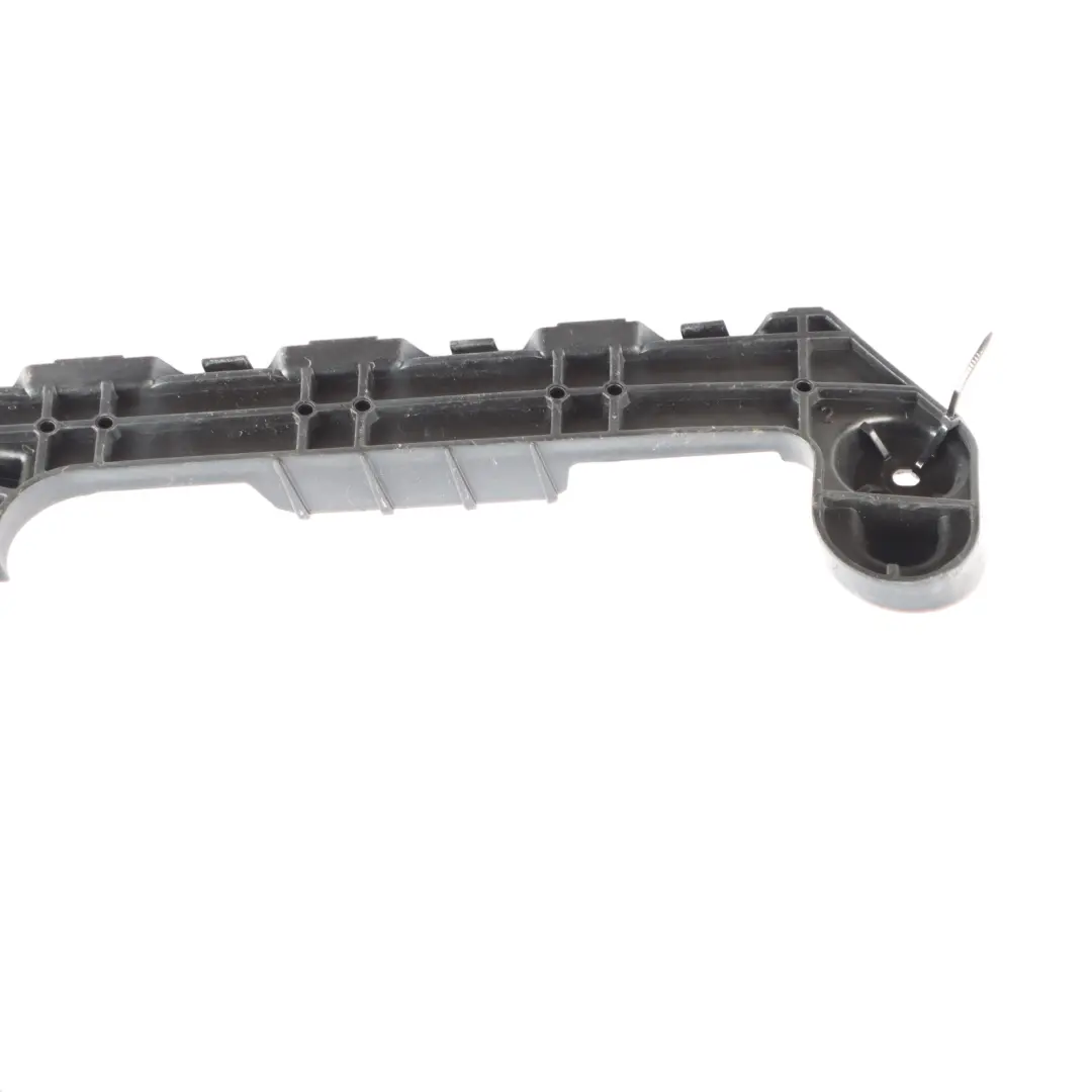 Hintere Stoßstangenhalterung Links Führung für Audi A4 B9 Avant mit Teilenummer 8W9807453 Audi A4 B9 Avant Hintere Stoßstangenhalterung Links Führung - SKU 8W9807453 - Teilenummer 8W9807453