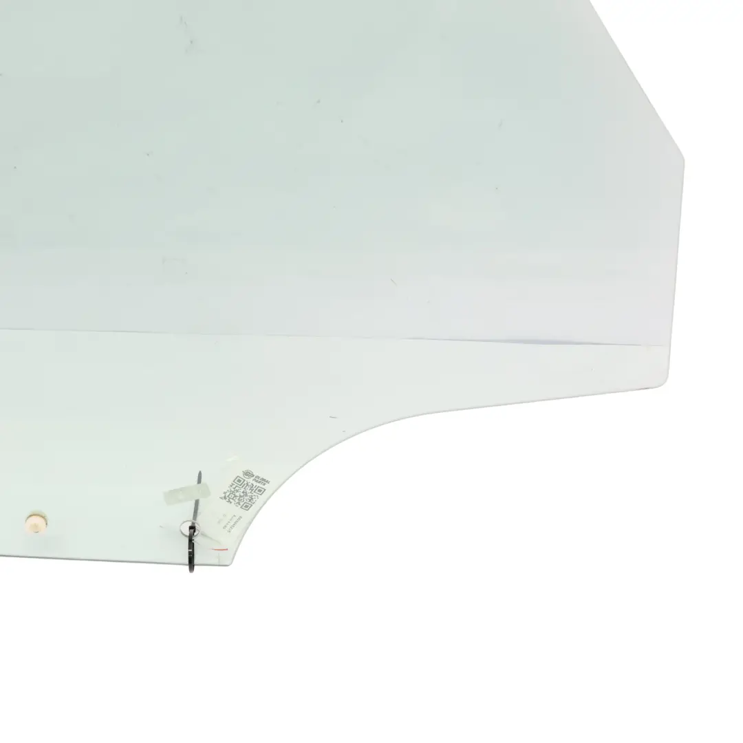 Vetro Della Porta AS2 Posteriore Sinistro per Audi A4 B9 con numero di parte 8W9845205 Audi A4 B9 Vetro Della Porta AS2 Posteriore Sinistro - SKU 8W9845205 - Numero di parte 8W9845205