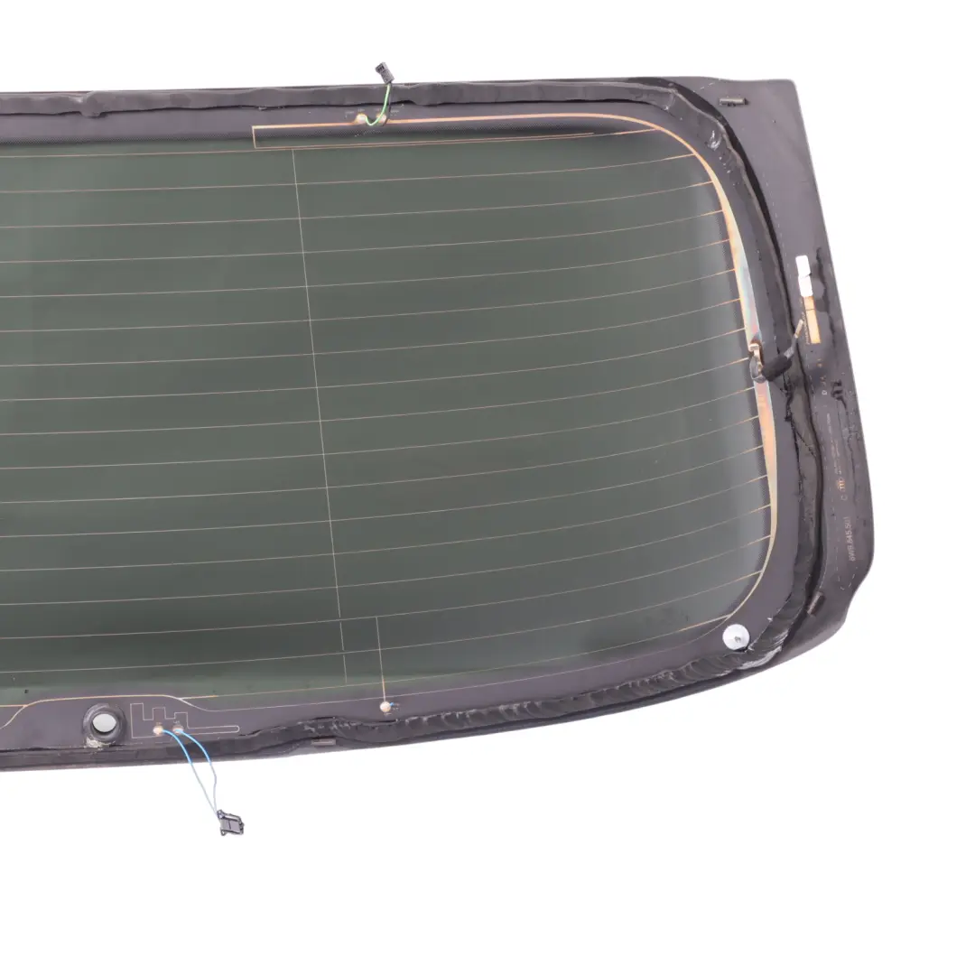 Tylna Szyba Klapy Bagażnika AS3 do Audi A4 S4 B9 o numerze 8W9845501C Audi A4 S4 B9 Tylna Szyba Klapy Bagażnika AS3 - SKU 8W9845501C - Numer Części 8W9845501C