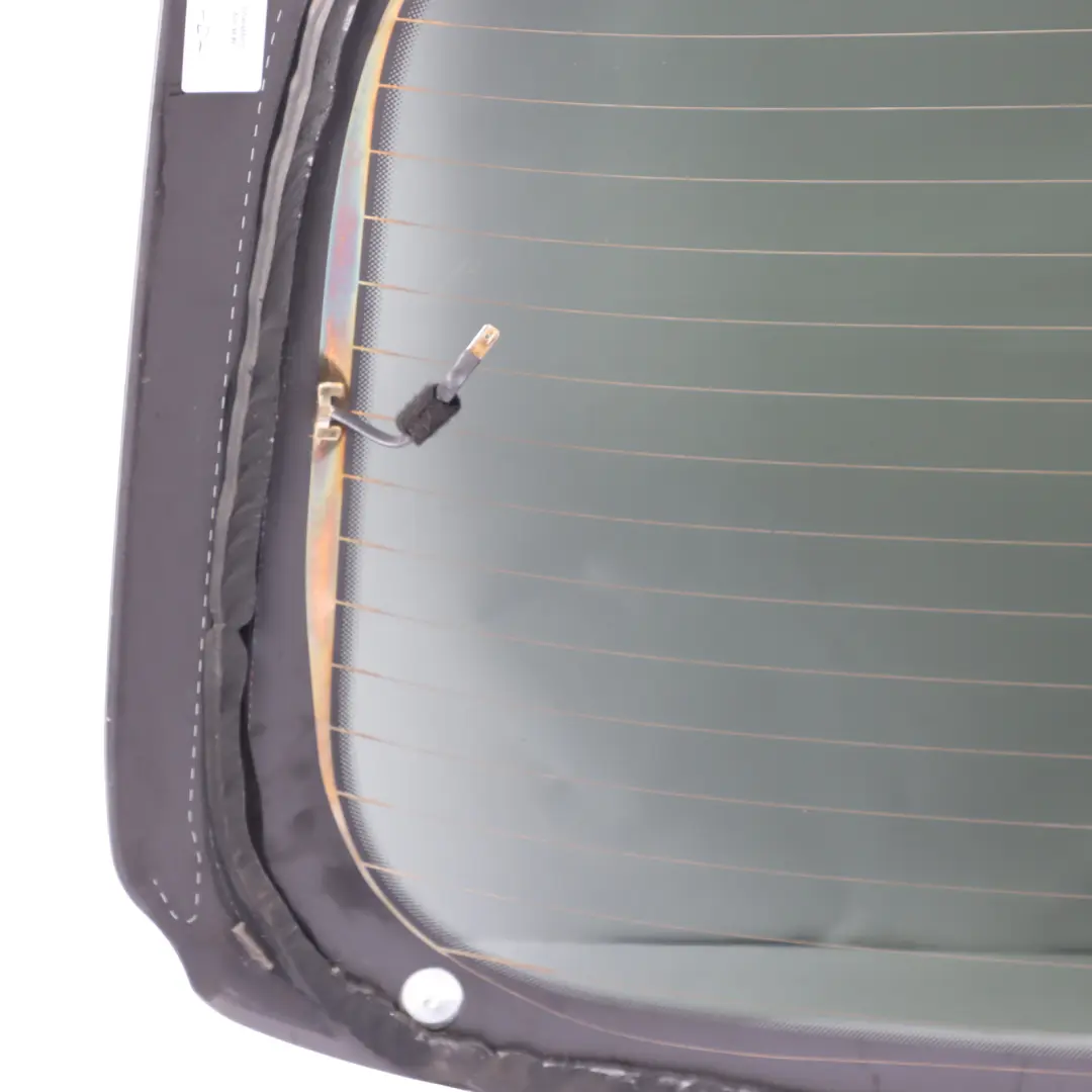 Window Audi A4 S4 B9 Rear Boot Trunk Lid Glazing AS3 to Tailgate with Part number 8W9845501C Tailgate Window Audi A4 S4 B9 Rear Boot Trunk Lid Glazing AS3 - SKU 8W9845501C - Part number 8W9845501C