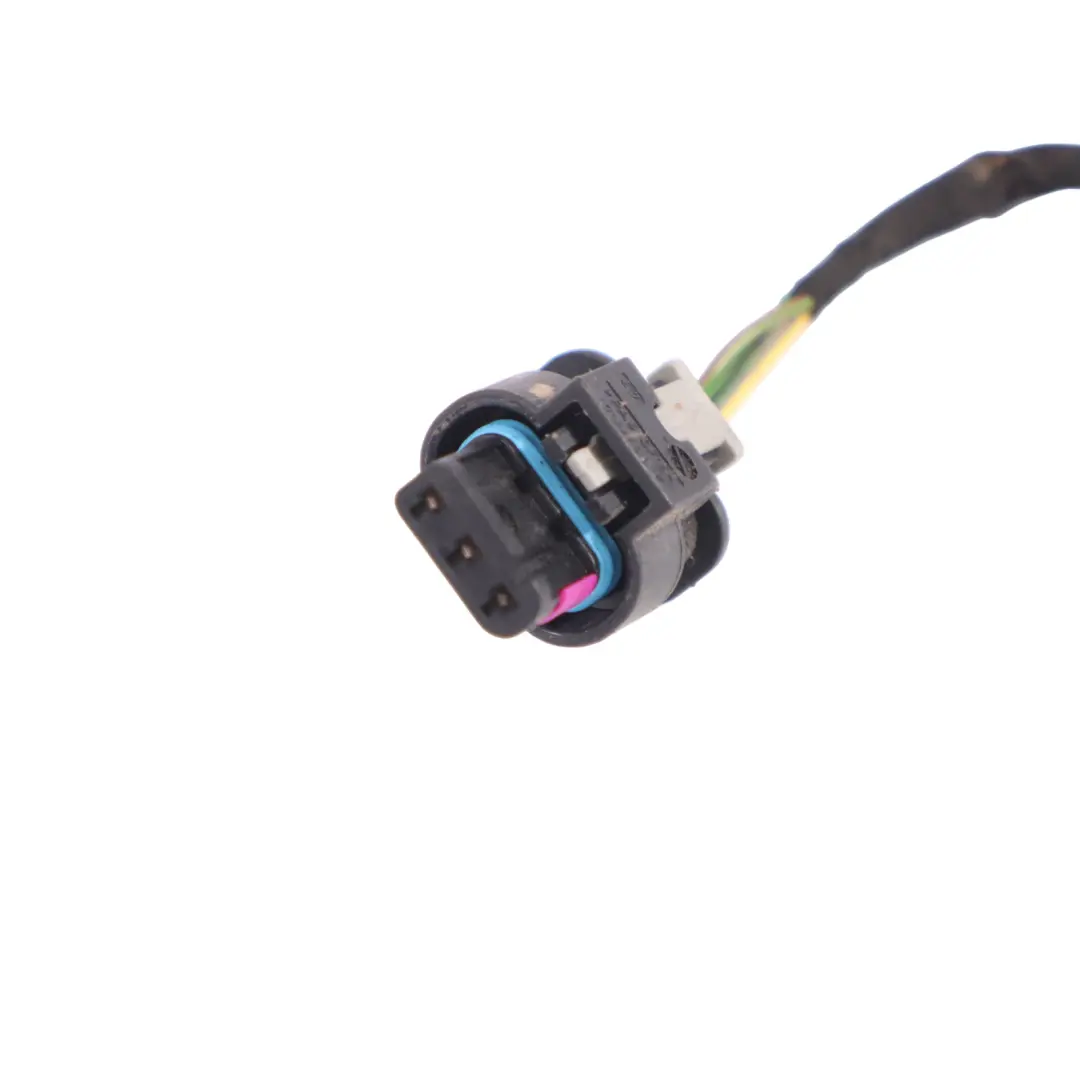 Faisceau Capteur Stationnement PDC Pare Chocs Arrière pour Audi A4 B9 à propos du numéro de pièce 8W9971104M Audi A4 B9 Faisceau Capteur Stationnement PDC Pare Chocs Arrière - SKU 8W9971104M - Numéro de pièce 8W9971104M