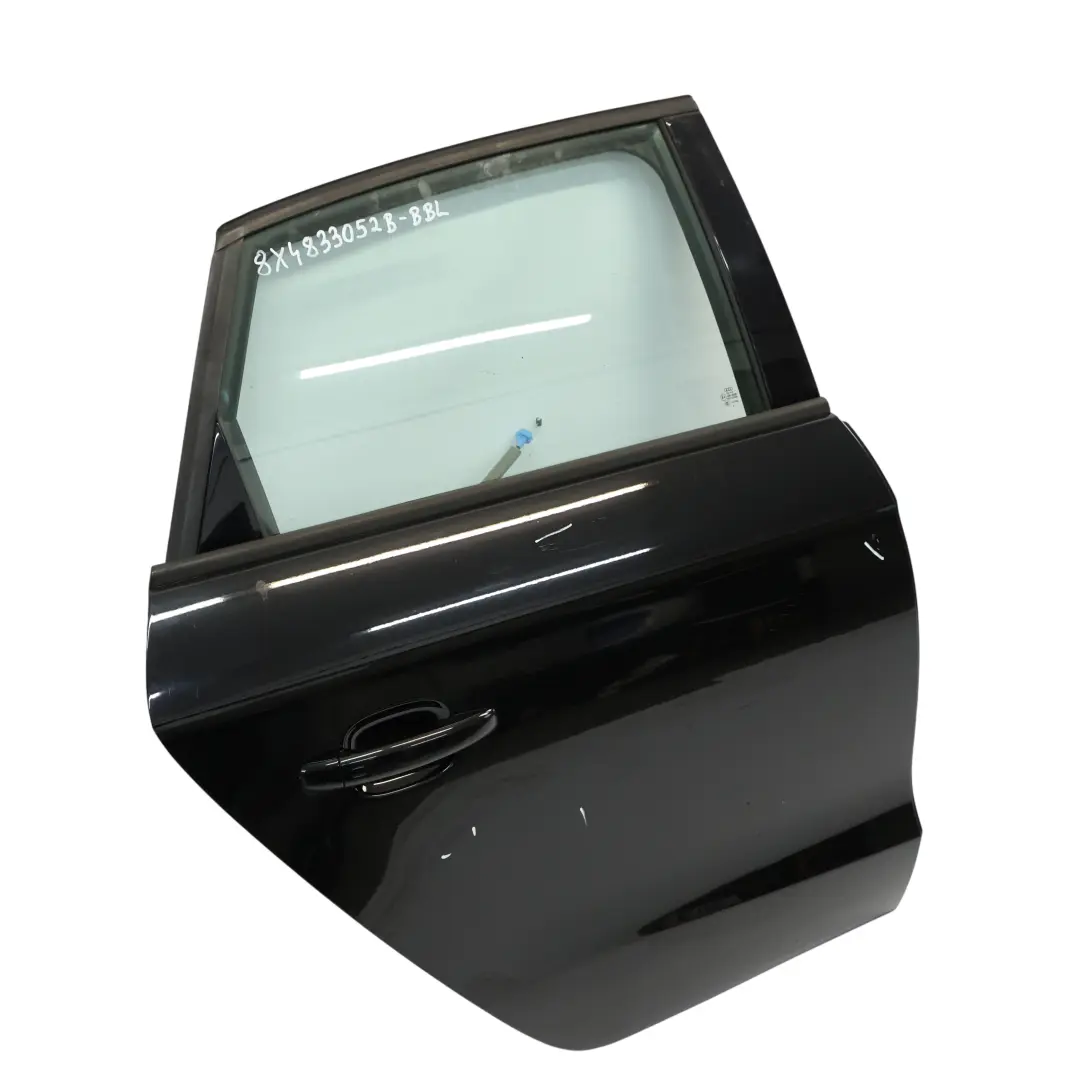 Drzwi Tylne Prawe Brilliant Black Czarny Metalik - Y9B do Audi A1 8X o numerze 8X4833052B Audi A1 8X Drzwi Tylne Prawe Brilliant Black Czarny Metalik - Y9B - SKU 8X4833052B-BBL - Numer Części 8X4833052B