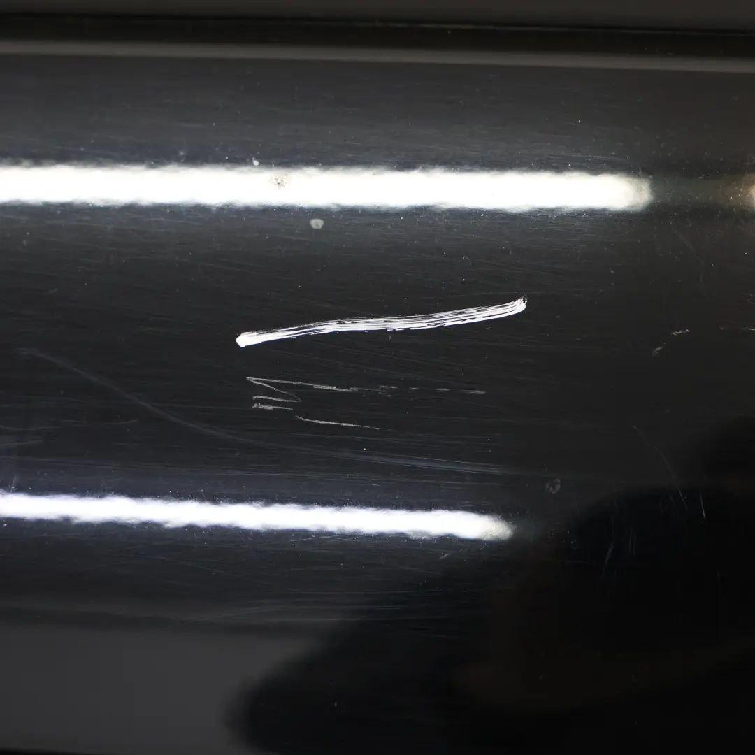 Drzwi Tylne Prawe Brilliant Black Czarny Metalik - Y9B do Audi A1 8X o numerze 8X4833052B Audi A1 8X Drzwi Tylne Prawe Brilliant Black Czarny Metalik - Y9B - SKU 8X4833052B-BBL - Numer Części 8X4833052B