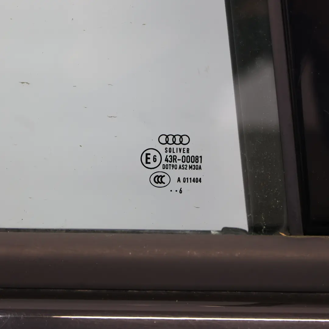 Puerta Trasera Derecha Brilliant Black Metallic - Y9B para Audi A1 8X con número de pieza 8X4833052B Audi A1 8X Puerta Trasera Derecha Brilliant Black Metallic - Y9B - SKU 8X4833052B-BBL - Número de pieza 8X4833052B