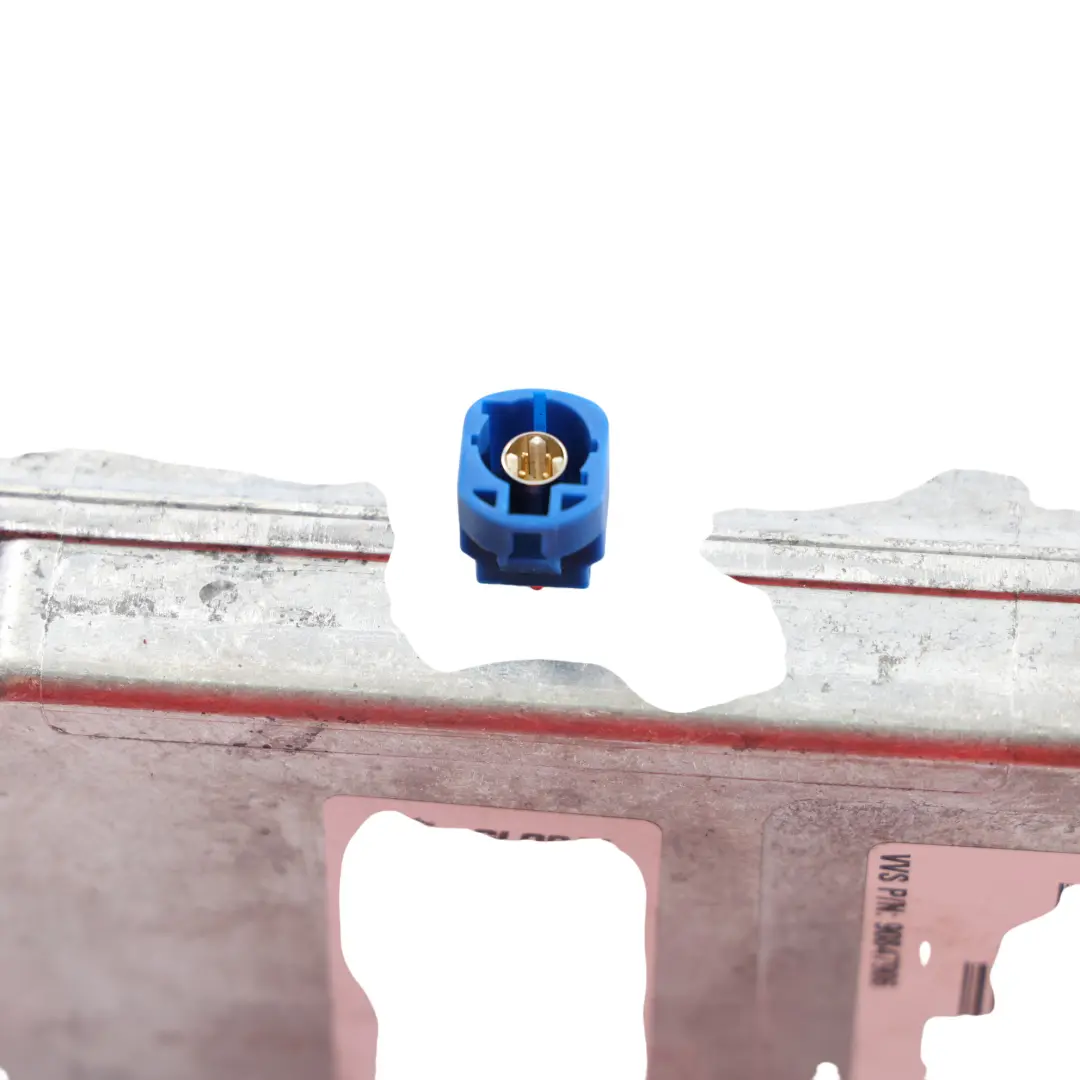 Reversing Camera ECU Control Unit Module to BMW F10 F20 F30 with Part number 90847906 BMW F10 F20 F30 Reversing Camera ECU Control Unit Module - SKU 90847906 - Part number 90847906