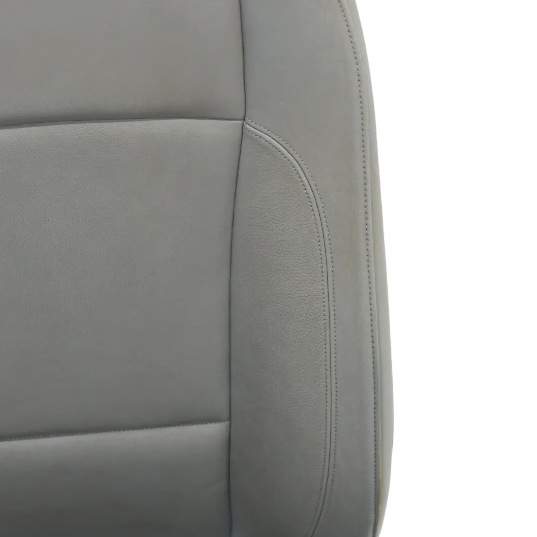 Sedile Anteriore Sinistro Interno Pelle Boston Grigio Alaska per BMW E81 con numero di parte 9124523 BMW E81 Sedile Anteriore Sinistro Interno Pelle Boston Grigio Alaska - SKU 9124523-1 - Numero di parte 9124523