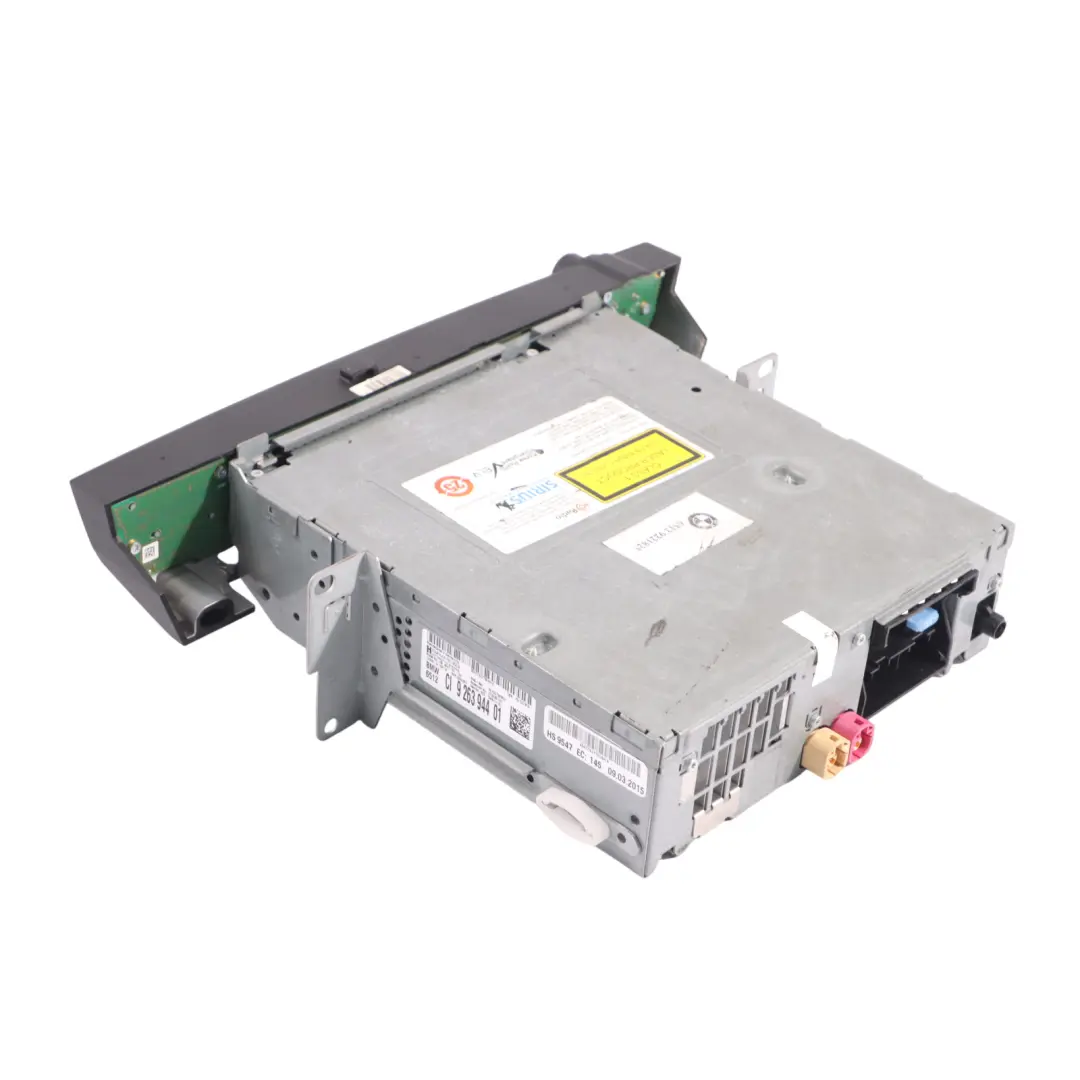 Unité Principale D'Ordinateur Multimédia Infodivertissement pour BMW E70 E71 à propos du numéro de pièce 9221825 BMW E70 E71 Unité Principale D'Ordinateur Multimédia Infodivertissement - SKU 9221825 - Numéro de pièce 9221825