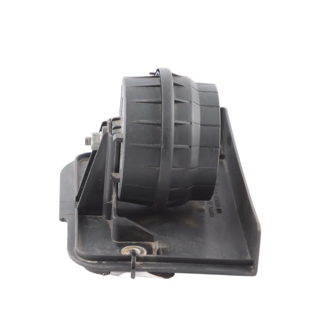 Alarm Siren BMW E60 E61 E65 E81 E87 E90 E91 E92 Horn Signal Anti Theft to with Part number 9243750 Alarm Siren BMW E60 E61 E65 E81 E87 E90 E91 E92 Horn Signal Anti Theft - SKU 9243750 - Part number 9243750