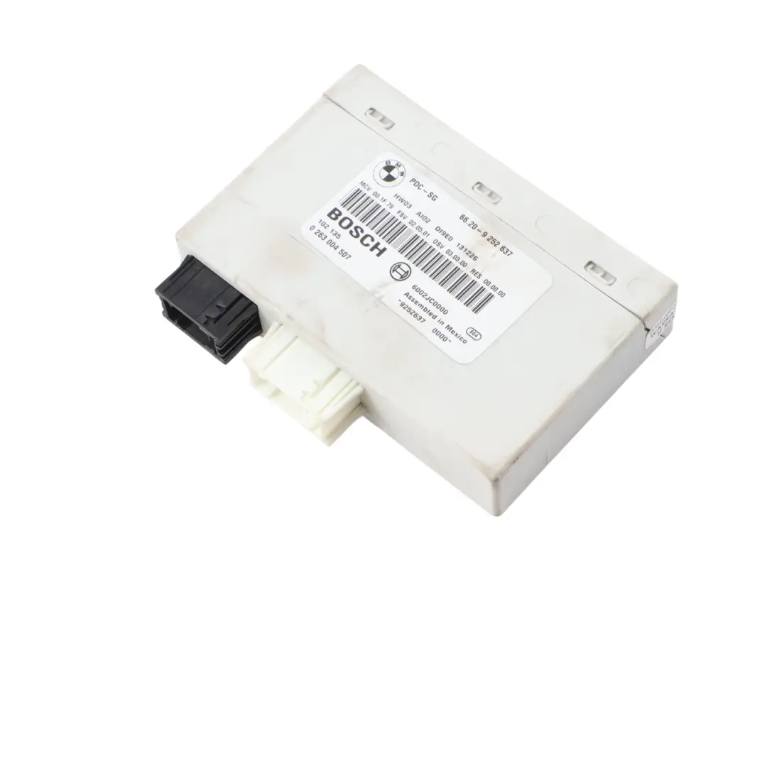 Parking Control Module Unit PDC ECU to BMW X1 E84 with Part number 9252637 BMW X1 E84 Parking Control Module Unit PDC ECU - SKU 9252637 - Part number 9252637