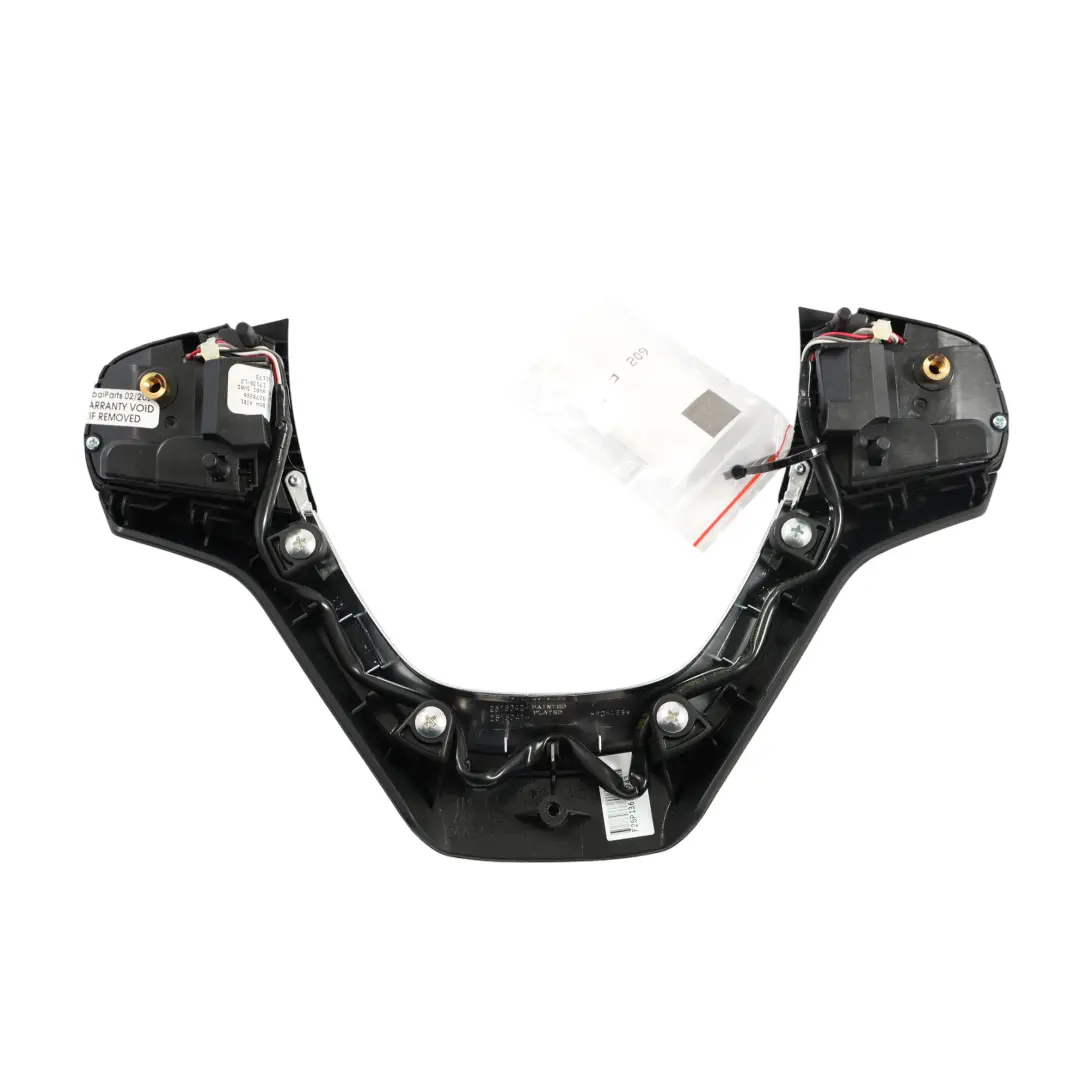 Copertura Interruttore Multifunzione Volante per BMW X3 F25 X4 F26 X5 F15 con numero di parte 9270260 BMW X3 F25 X4 F26 X5 F15 Copertura Interruttore Multifunzione Volante - SKU 9270260 - Numero di parte 9270260