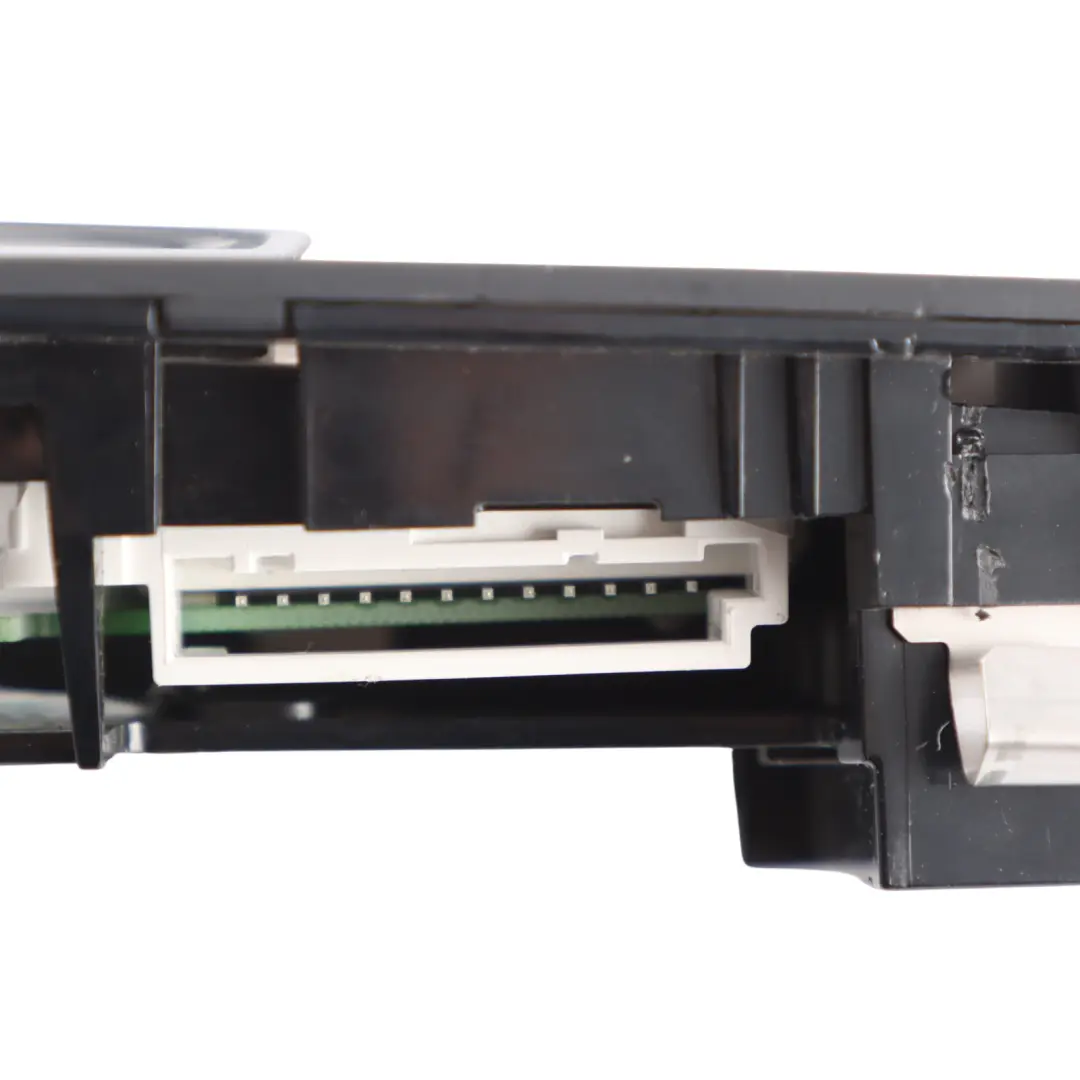 Dach Mitte Funktion Licht Schalter Einheit Schwarz für BMW F23 F33 F83 M4 mit Teilenummer 9305794 BMW F23 F33 F83 M4 Dach Mitte Funktion Licht Schalter Einheit Schwarz - SKU 9305794 - Teilenummer 9305794