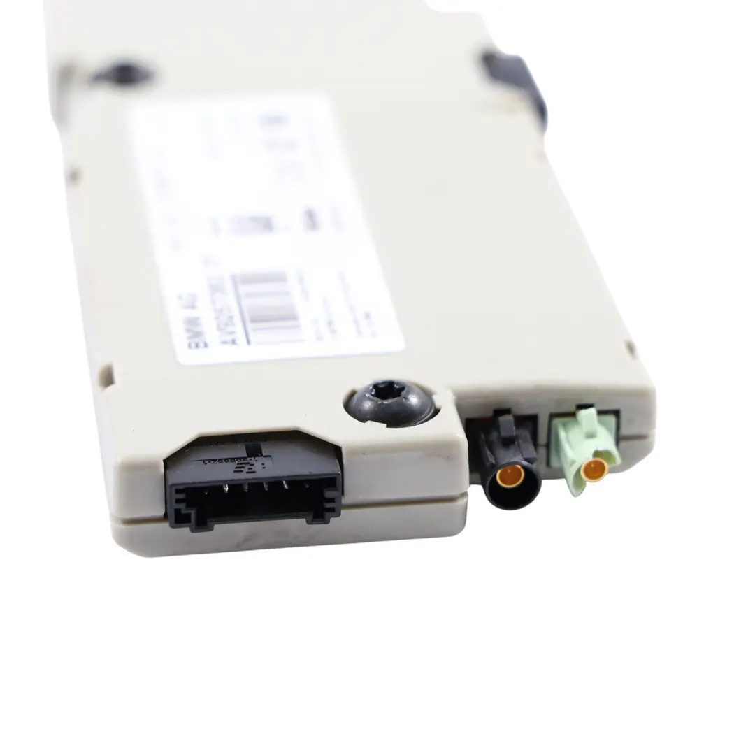 Amplificador De Antena Diversity 868 Mhz para BMW F01 F02 F03 LCI F06 F10 F13 con número de pieza 9346806 BMW F01 F02 F03 LCI F06 F10 F13 Amplificador De Antena Diversity 868 Mhz - SKU 9346806 - Número de pieza 9346806