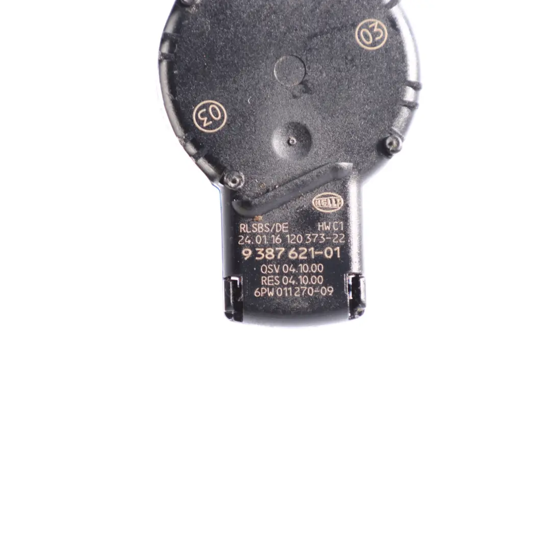Capteur Pluie Lumière Pare-Brise Avant pour BMW F20 F30 F83 à propos du numéro de pièce 9387621 BMW F20 F30 F83 Capteur Pluie Lumière Pare-Brise Avant - SKU 9387621 - Numéro de pièce 9387621