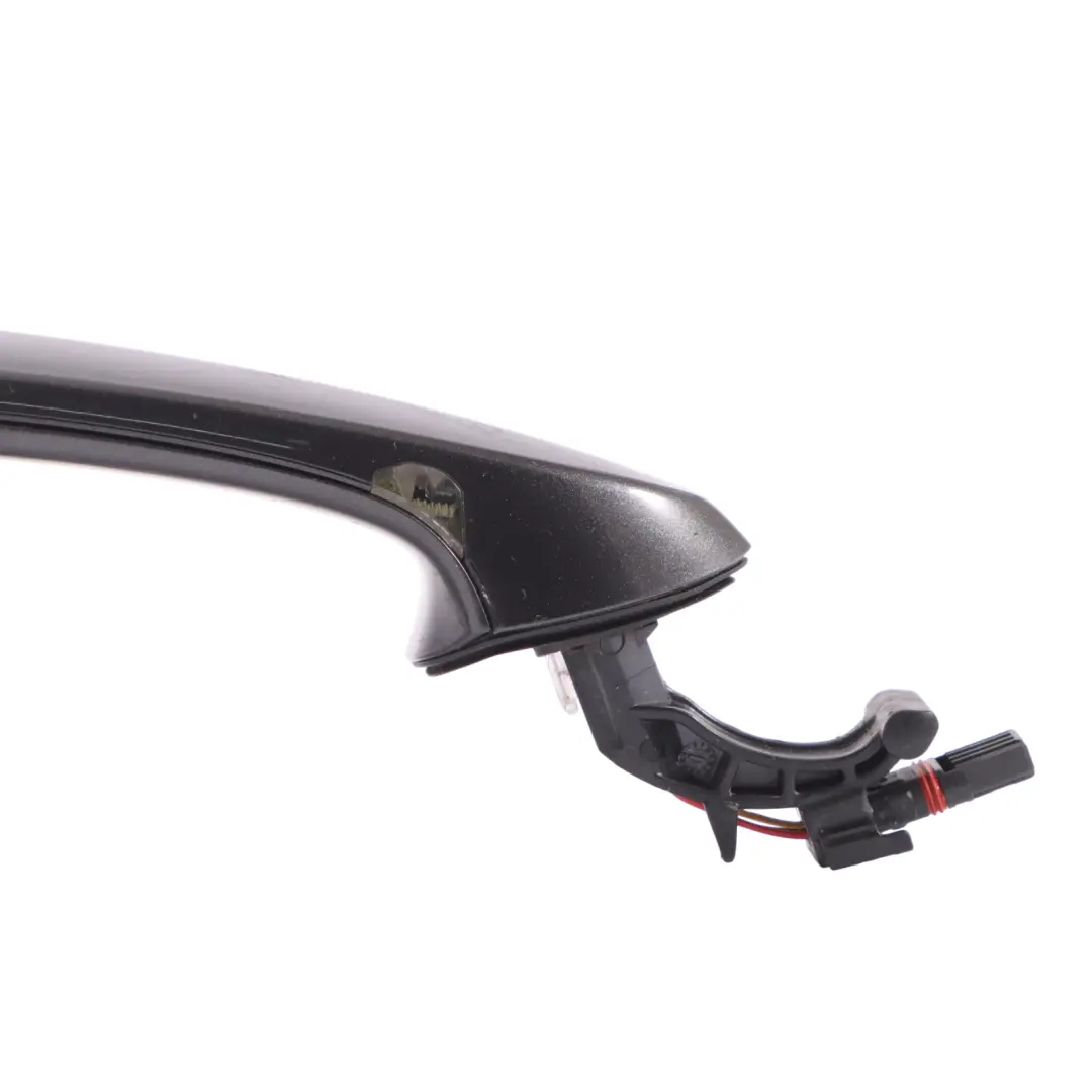 Poignée Maintien Extérieure Droite Avant Gris Sophisto - A90 BMW X3 G01 X4 G02 - SKU 9491464-SOP - Numéro de pièce 9491464