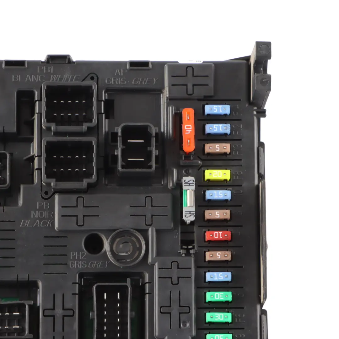 Citroen Berlingo Peugeot Partner BCM Module Body Control Module to with Part number 981218858002 Citroen Berlingo Peugeot Partner BCM Module Body Control Module - SKU 981218858002 - Part number 981218858002