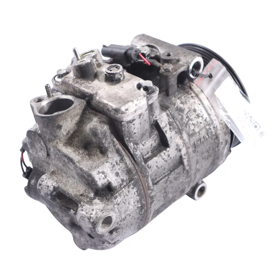 Compresseur d'air conditionné Mercedes W203 A/C Compresseur pour à propos du numéro de pièce A0002306811 Compresseur d'air conditionné Mercedes W203 A/C Compresseur - SKU A0002306811 - Numéro de pièce A0002306811