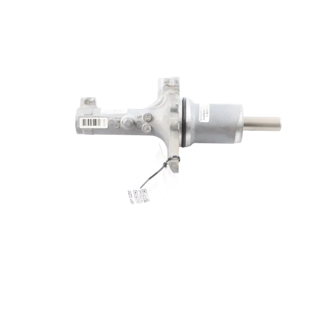 Brake Master Cylinder to Mercedes W639 with Part number A0004317401 Mercedes W639 Brake Master Cylinder - SKU A0004317401 - Part number A0004317401