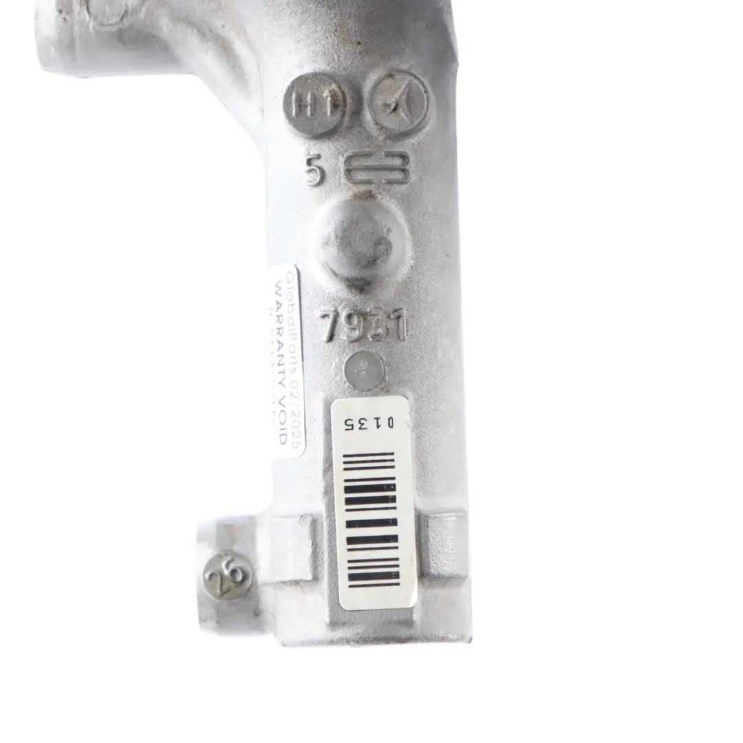 Brake Master Cylinder to Mercedes W639 with Part number A0004317401 Mercedes W639 Brake Master Cylinder - SKU A0004317401 - Part number A0004317401