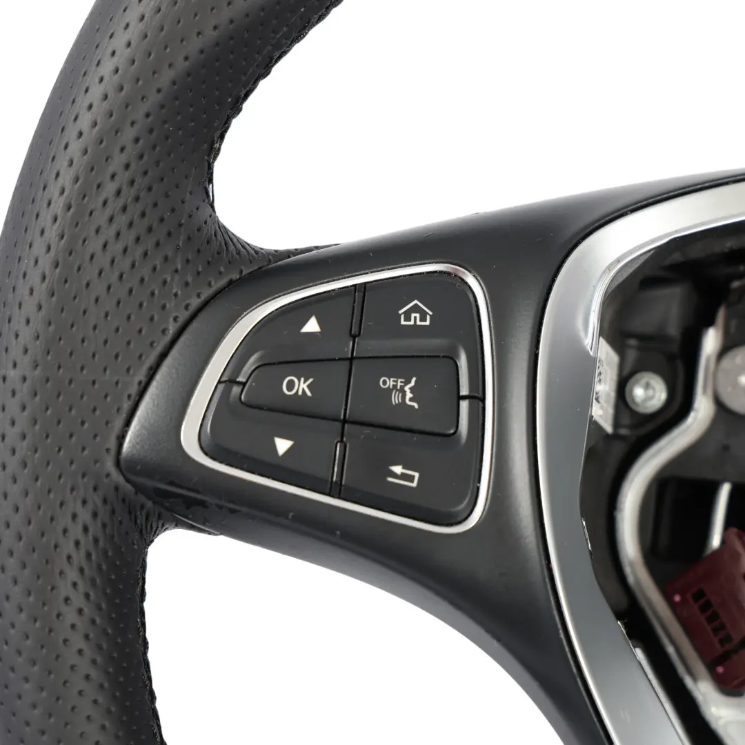 NUOVO In Pelle Nera Multifunzione per Volante Mercedes W205 X253 con numero di parte A0004601803 Volante Mercedes W205 X253 NUOVO In Pelle Nera Multifunzione - SKU A0004601803-1 - Numero di parte A0004601803