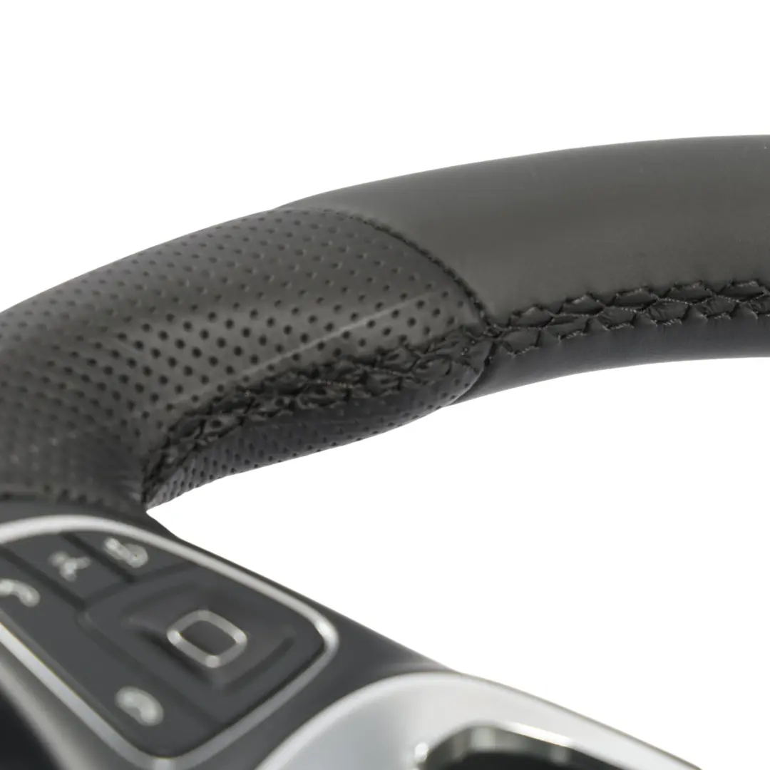 Mercedes W213 NOUVEAU Volant sport en cuir noir multifonction - SKU A0004605600-1 - Numéro de pièce A0004605600