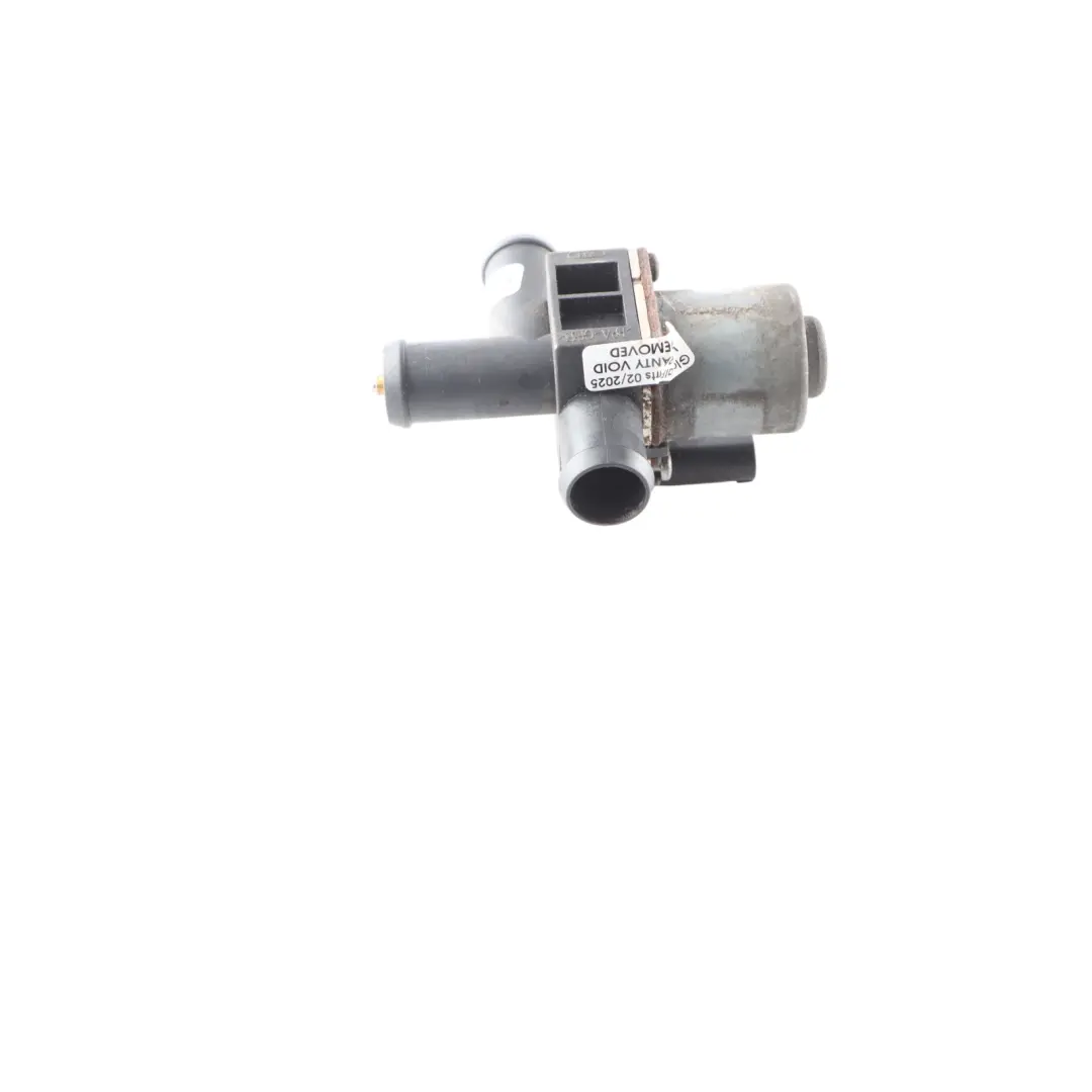 Heater Water Coolant Control Unit Valve to Mercedes W205 with Part number A0005062864 Mercedes W205 Heater Water Coolant Control Unit Valve - SKU A0005062864 - Part number A0005062864