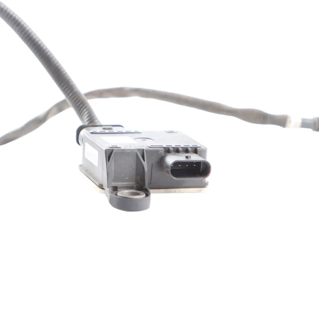 Exhaust Lambda Oxygen Sensor to Mercedes W177 with Part number A0009050508 Mercedes W177 Exhaust Lambda Oxygen Sensor - SKU A0009050508 - Part number A0009050508