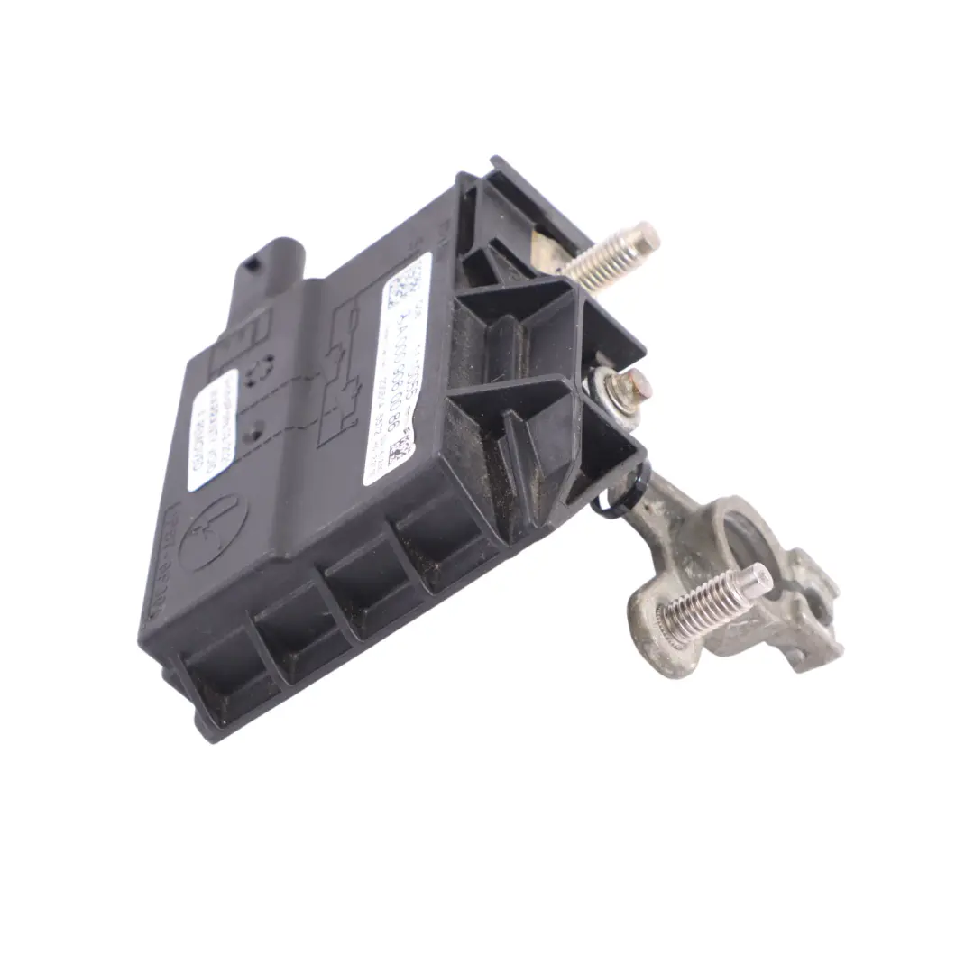 Mercedes W205 Boîtier Distribution Énergie Unité Commande Électrique - SKU A0009060086 - Numéro de pièce A0009060086
