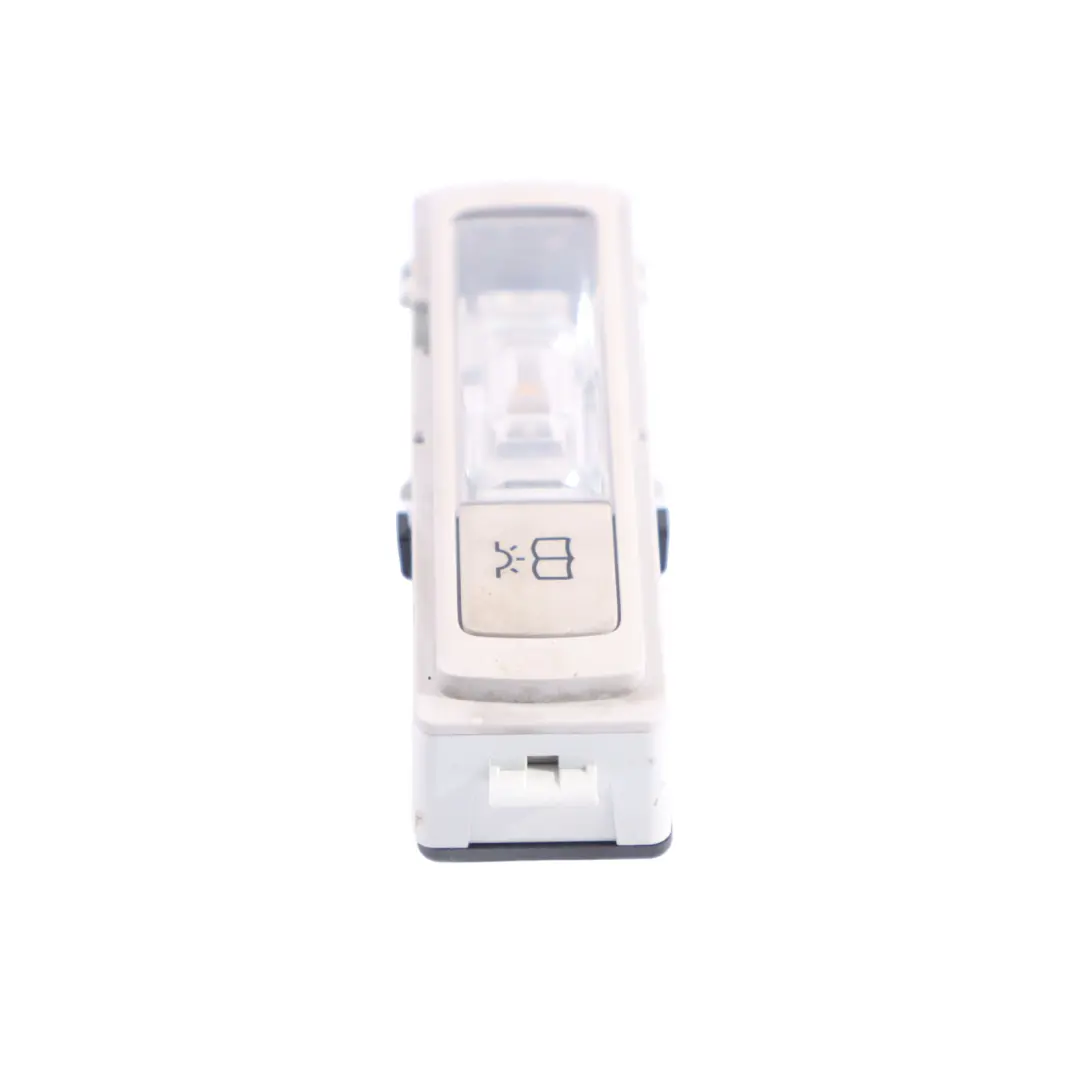 Luce Cabina Lampada Interna Posteriore Sinistra Nero per Mercedes W205 con numero di parte A0009060935 Mercedes W205 Luce Cabina Lampada Interna Posteriore Sinistra Nero - SKU A0009060935-1 - Numero di parte A0009060935