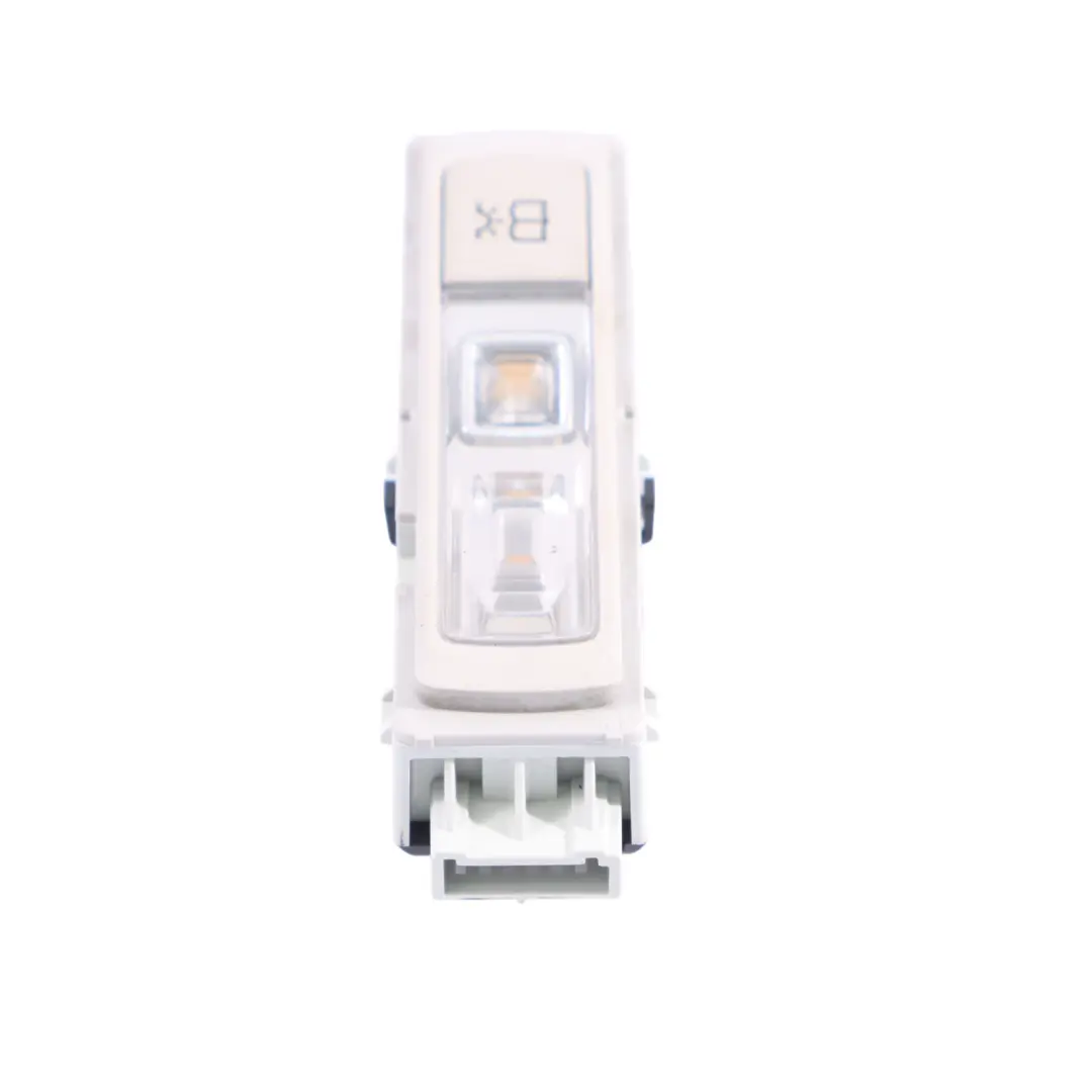 Mercedes W205 Lampka Wewnętrzna Kabiny Podsufitki Tył Prawo - SKU A0009061035-1 - Numer Części A0009061035