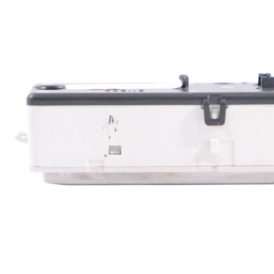 Luz De Cabina Trasera Luz Interior Derecha para Mercedes W205 con número de pieza A0009061035 Mercedes W205 Luz De Cabina Trasera Luz Interior Derecha - SKU A0009061035-1 - Número de pieza A0009061035