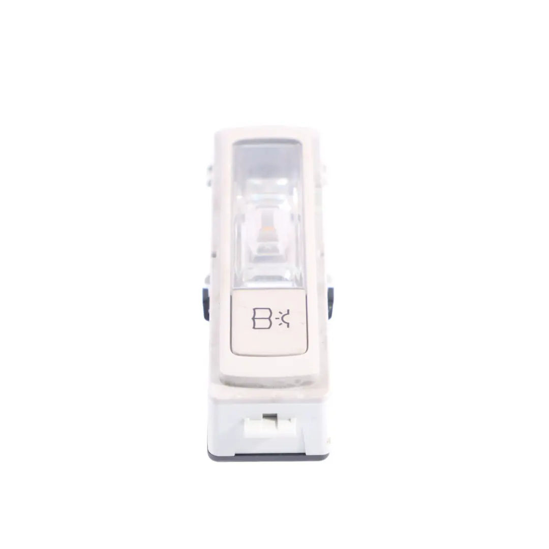 Mercedes W205 Luz De Cabina Trasera Luz Interior Derecha - SKU A0009061035-1 - Número de pieza A0009061035