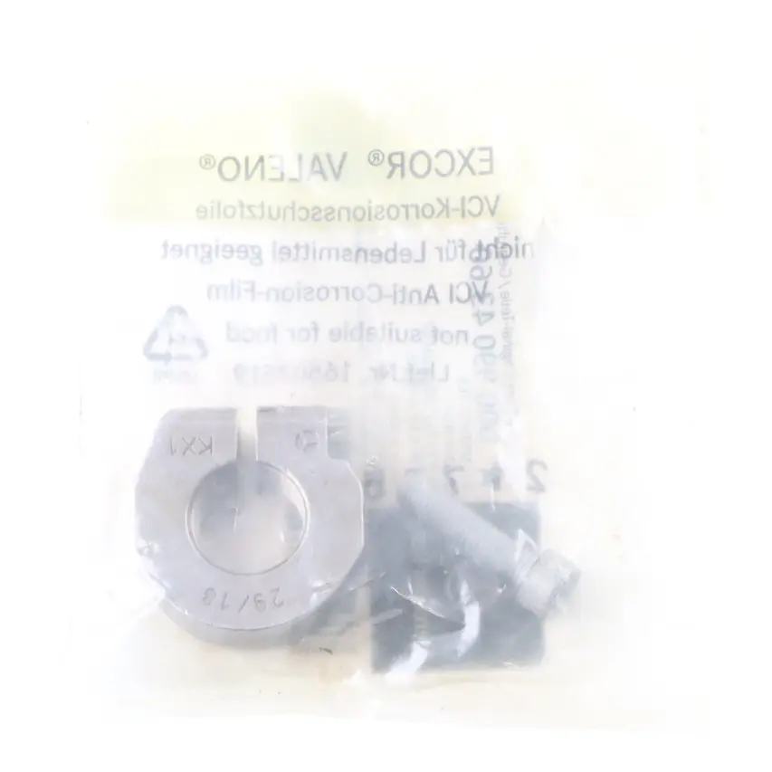 Mercedes W212 Front Wheel Hub Locking Clamp Nut Bolt A0009904360