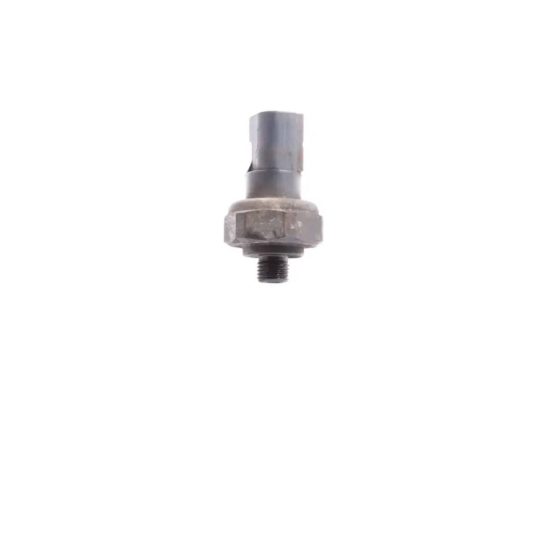 Sensore Pressione Aria Condizionata per Mercedes W164 W169 W204 C219 con numero di parte A0045429018 Mercedes W164 W169 W204 C219 Sensore Pressione Aria Condizionata - SKU A0045429018 - Numero di parte A0045429018