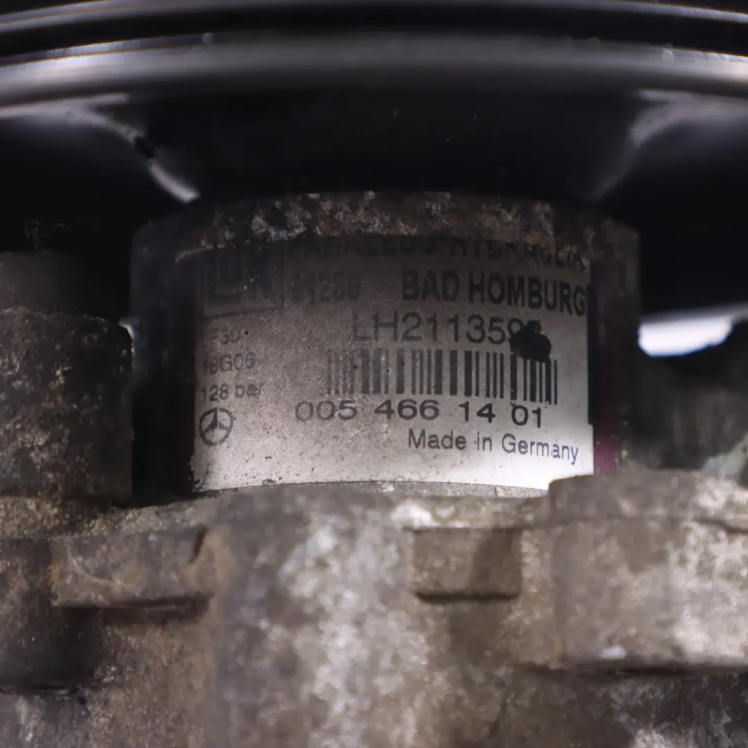 Unidad De Bomba De Dirección Asistida para Mercedes W211 C219 con número de pieza A0054661401 Mercedes W211 C219 Unidad De Bomba De Dirección Asistida - SKU A0054661401 - Número de pieza A0054661401