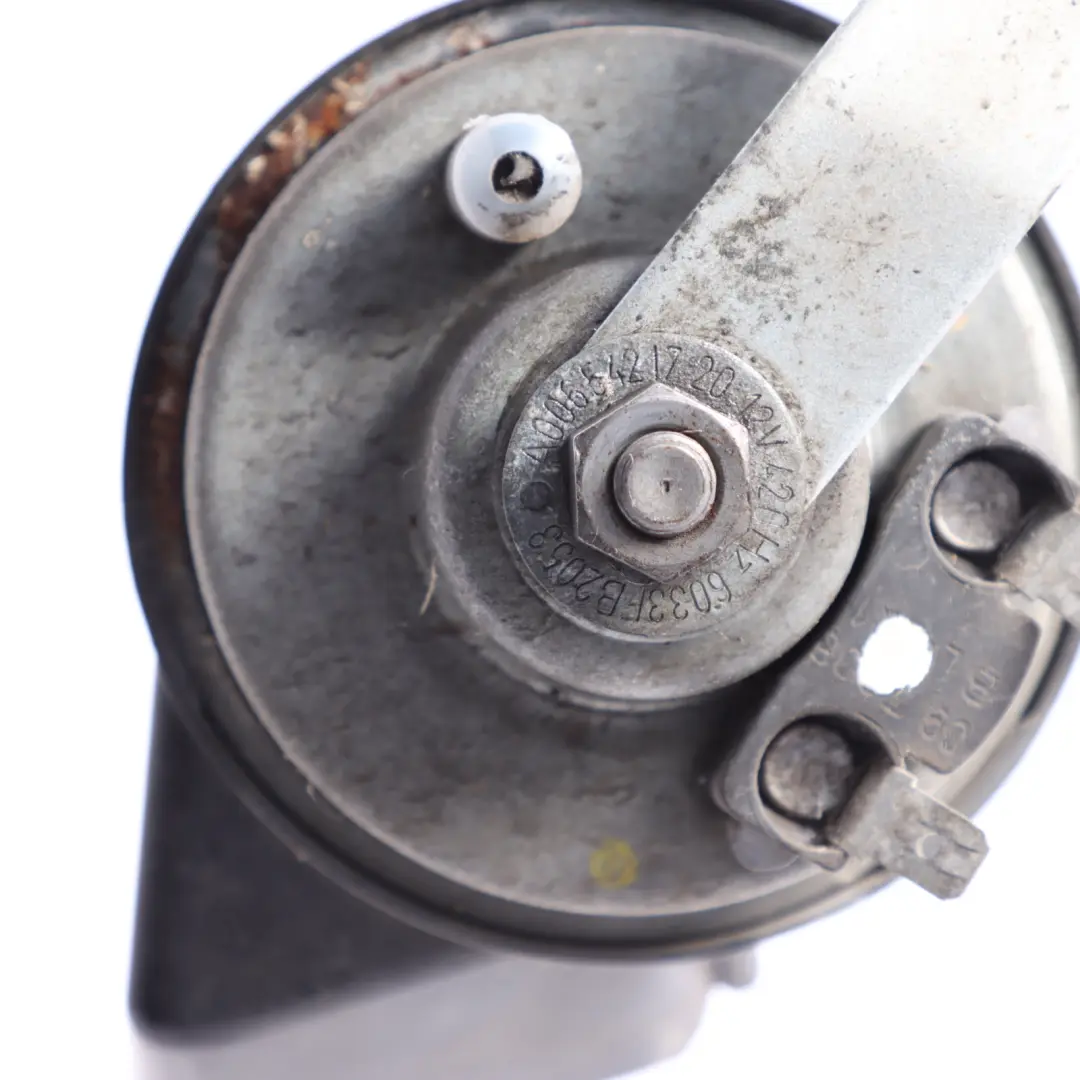Signal Horn Tief Töner Fanfare für Mercedes W245 mit Teilenummer A0065421720 Mercedes W245 Signal Horn Tief Töner Fanfare - SKU A0065421720 - Teilenummer A0065421720
