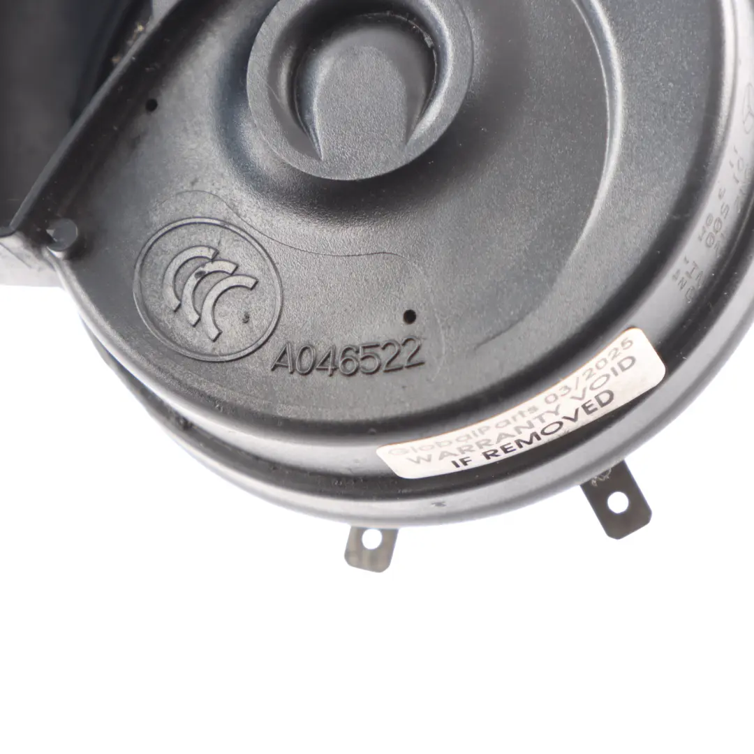 High Tone Horn Signal Right para Mercedes W164 W251 con número de pieza A0065424220 Mercedes W164 W251 High Tone Horn Signal Right - SKU A0065424220 - Número de pieza A0065424220
