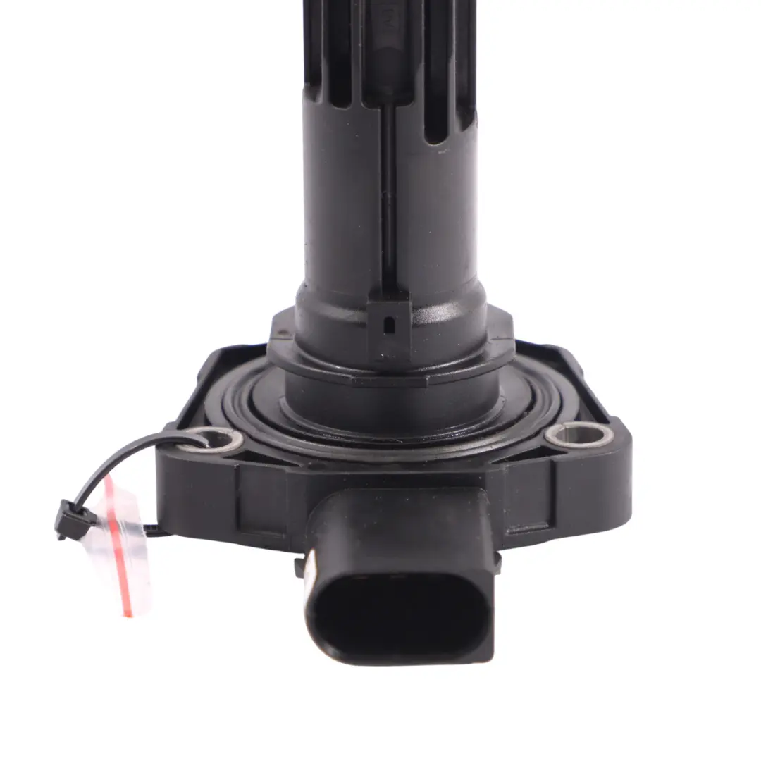 Sensor De Nivel De Aceite Del Motor Mercedes W205 M264 para con número de pieza A0919057101 Sensor De Nivel De Aceite Del Motor Mercedes W205 M264 - SKU A0919057101 - Número de pieza A0919057101