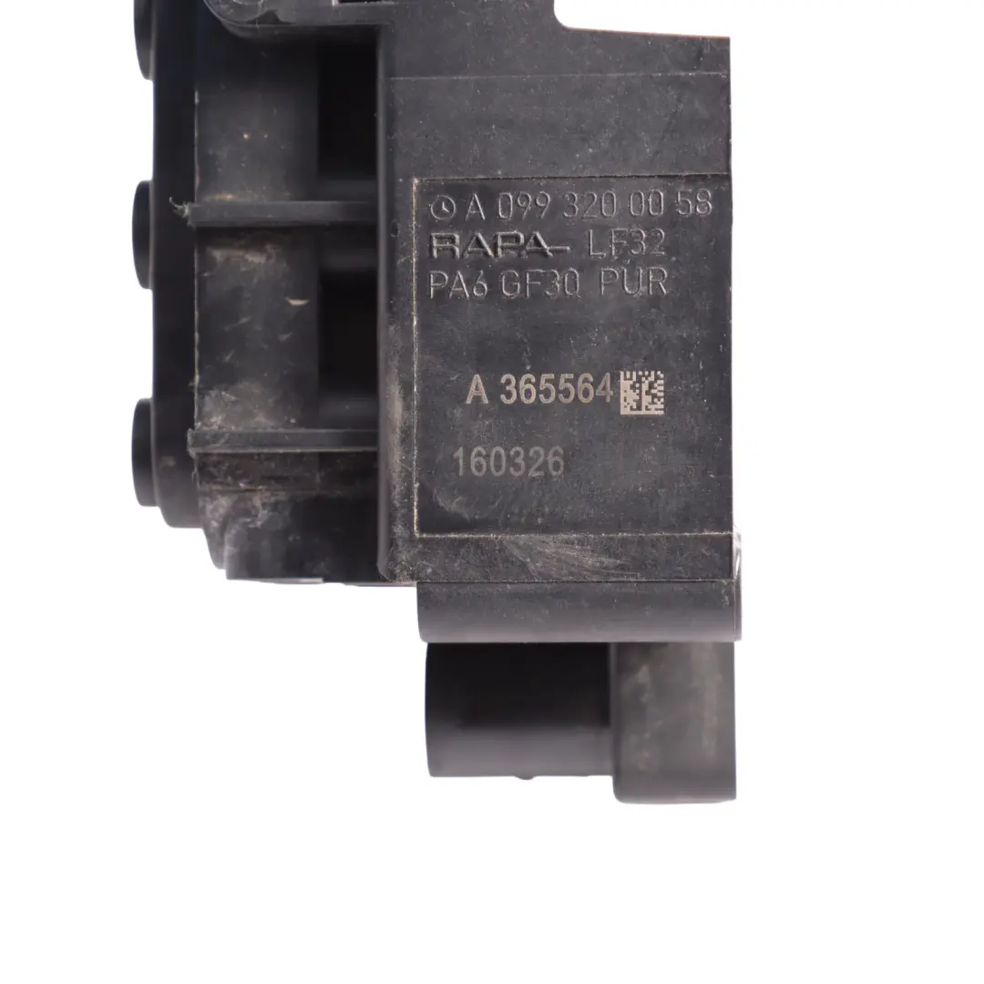 Valve Block Mercedes W205 C219 W222 Air Suspension Unit Module to with Part number A0993200058 Valve Block Mercedes W205 C219 W222 Air Suspension Unit Module - SKU A0993200058 - Part number A0993200058