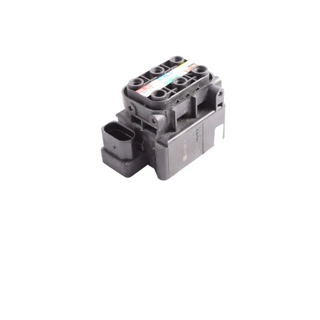 Valve Block Mercedes W205 C219 W222 Air Suspension Unit Module to with Part number A0993200058 Valve Block Mercedes W205 C219 W222 Air Suspension Unit Module - SKU A0993200058 - Part number A0993200058